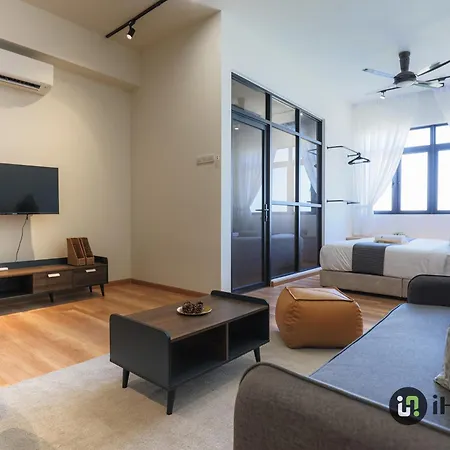 The Quartz Melaka By I Housing Apartment Exterior photo